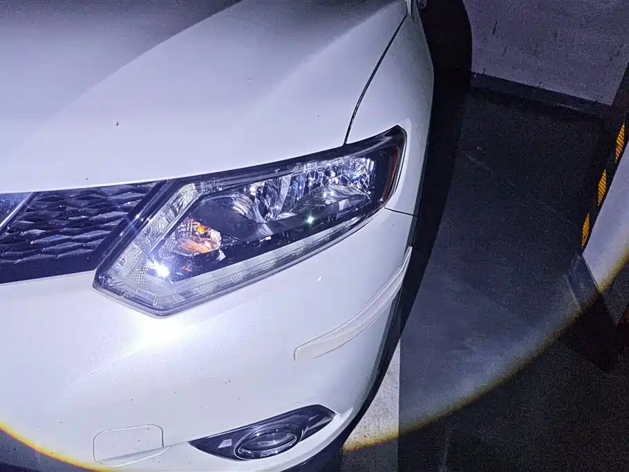 Nissan X-Trail 2014 2.5L CVT Luxury 4WD