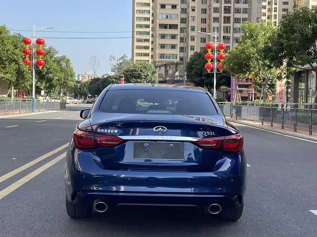 Infiniti Q50L — миниатюра 5