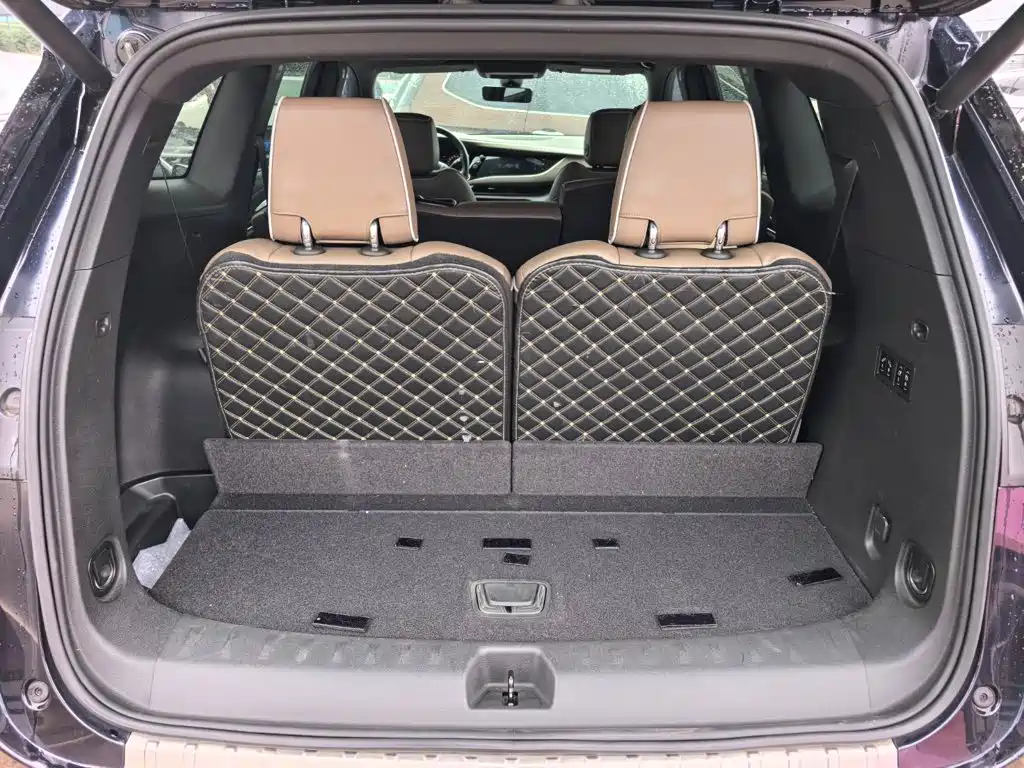 Buick Enclave — миниатюра 7