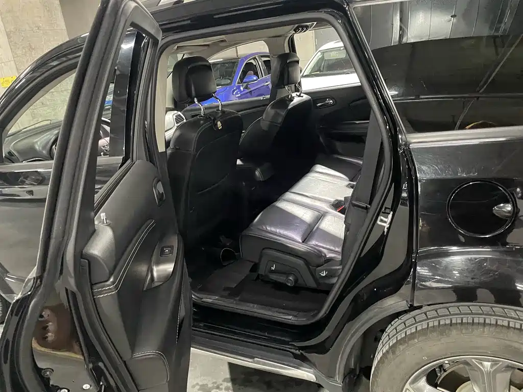 Dodge Journey — миниатюра 9