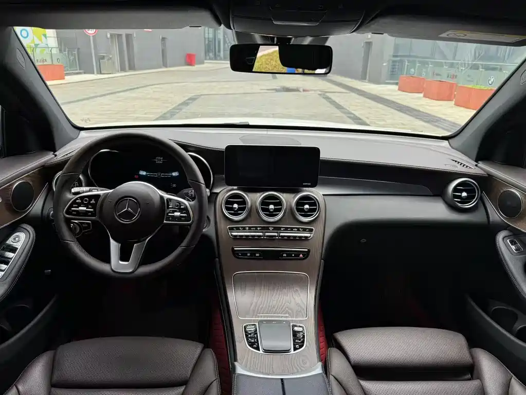 Mercedes-Benz GLC 2020 GLC 300 L 4MATIC