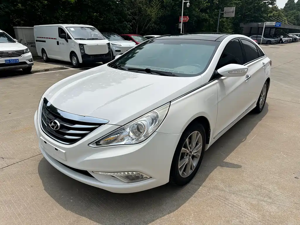 Hyundai Sonata 2015