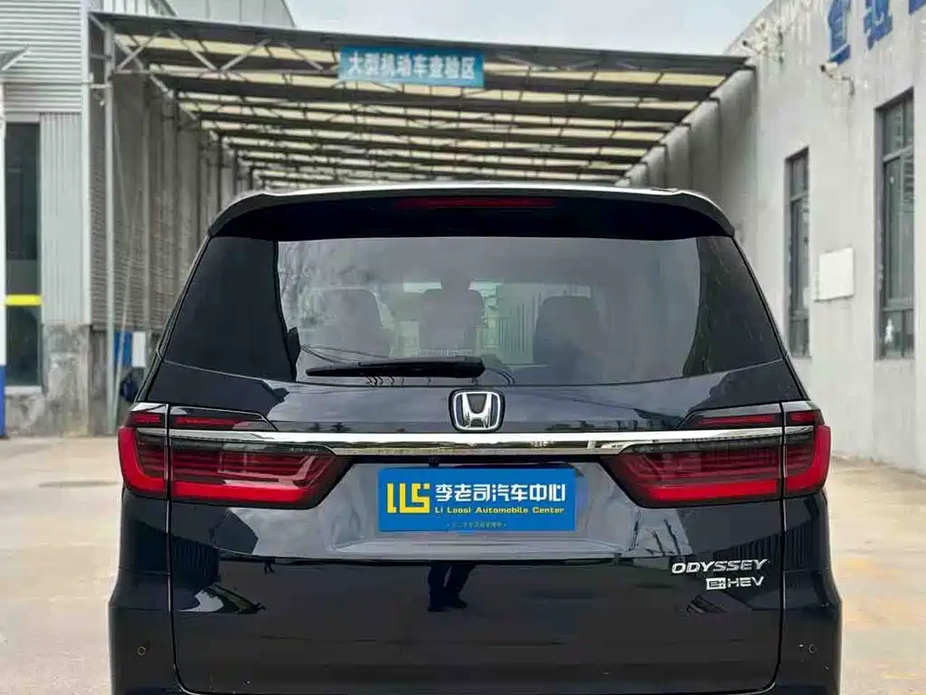 Honda Odyssey — миниатюра 3