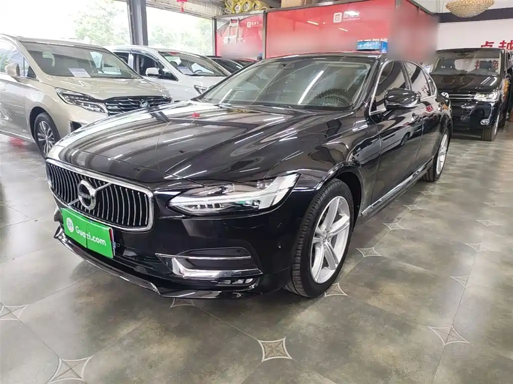 Volvo S90 2019