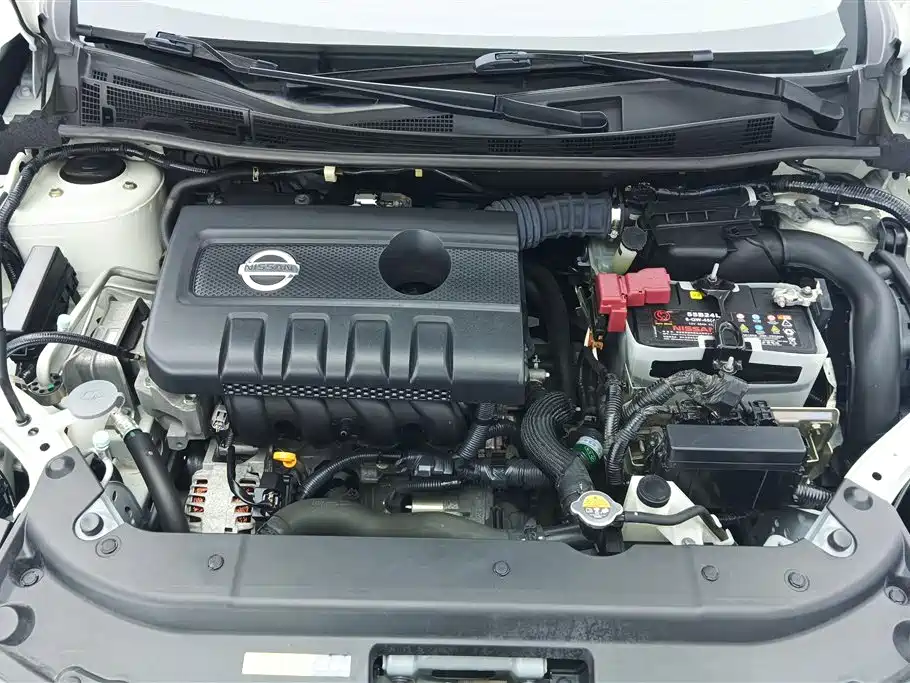 Nissan Sylphy 2016 1.6XV CVT Smart