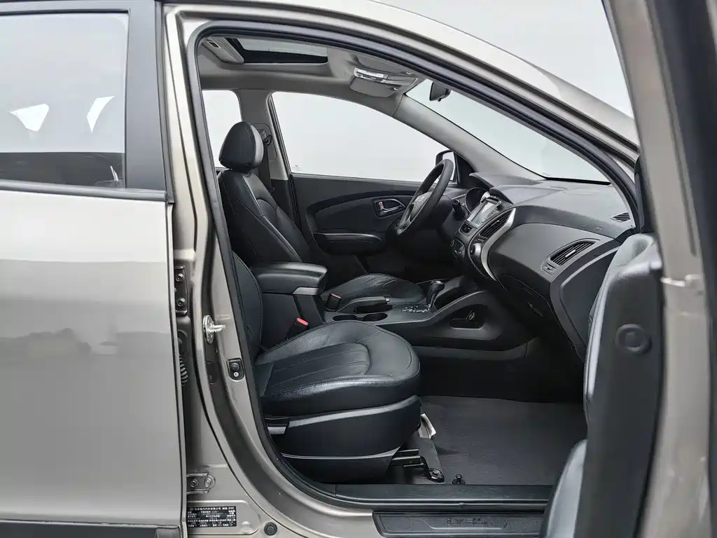 Hyundai ix35 — миниатюра 23