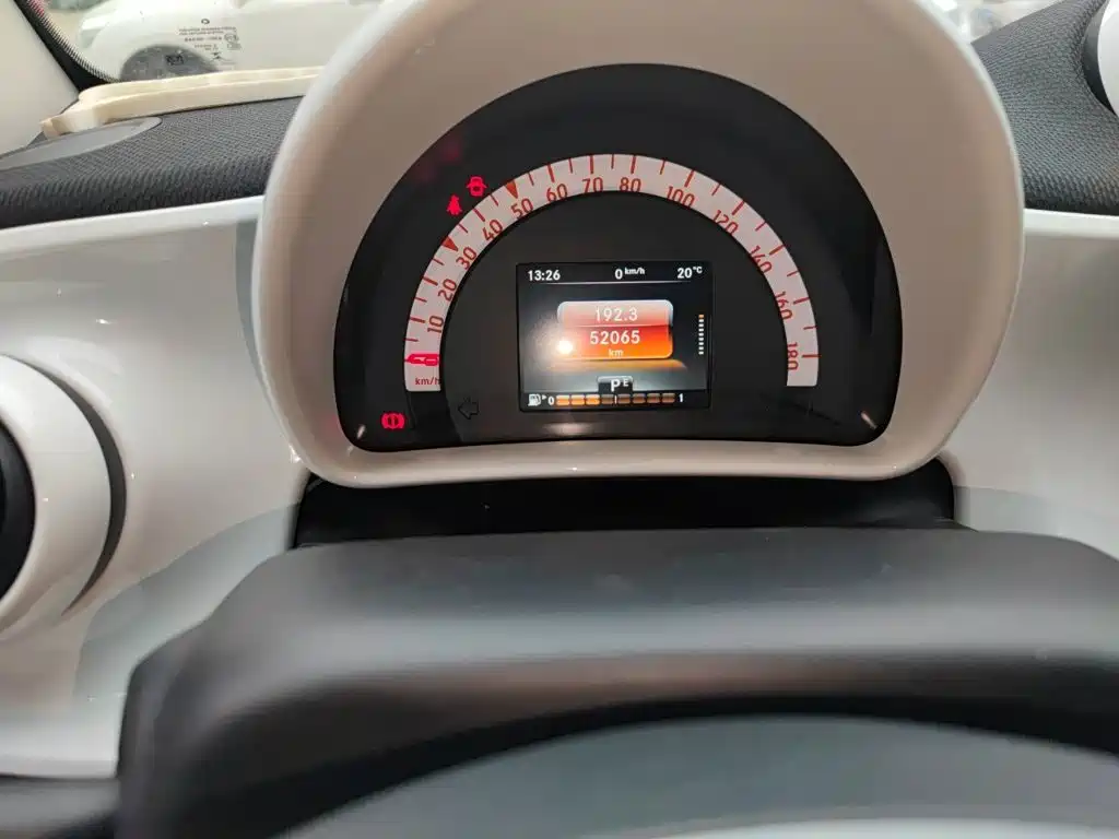 smart Smart Fortwo — миниатюра 13