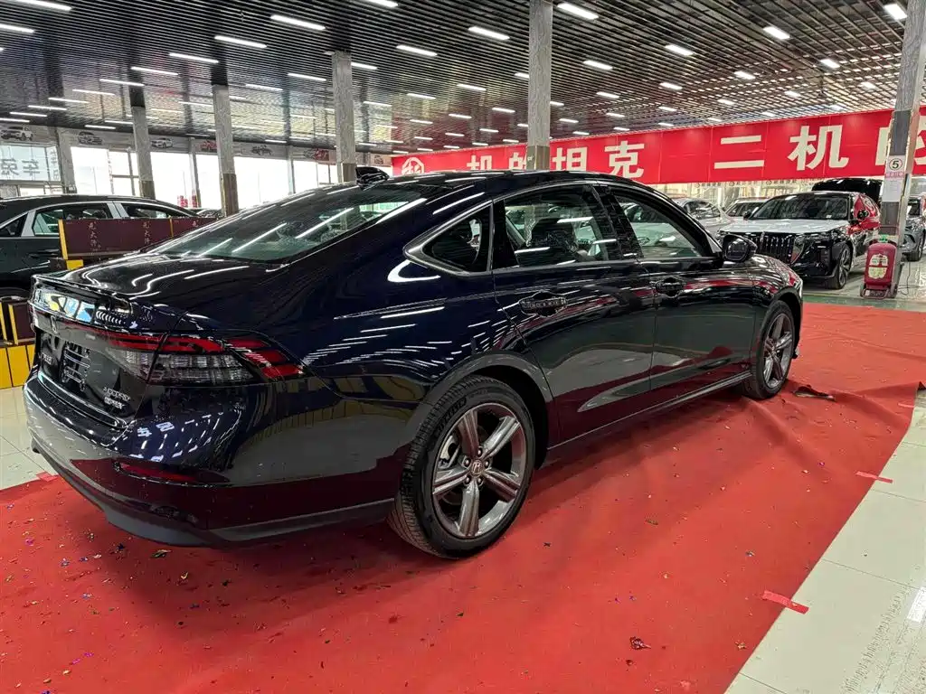 Honda Accord New Energy — миниатюра 5