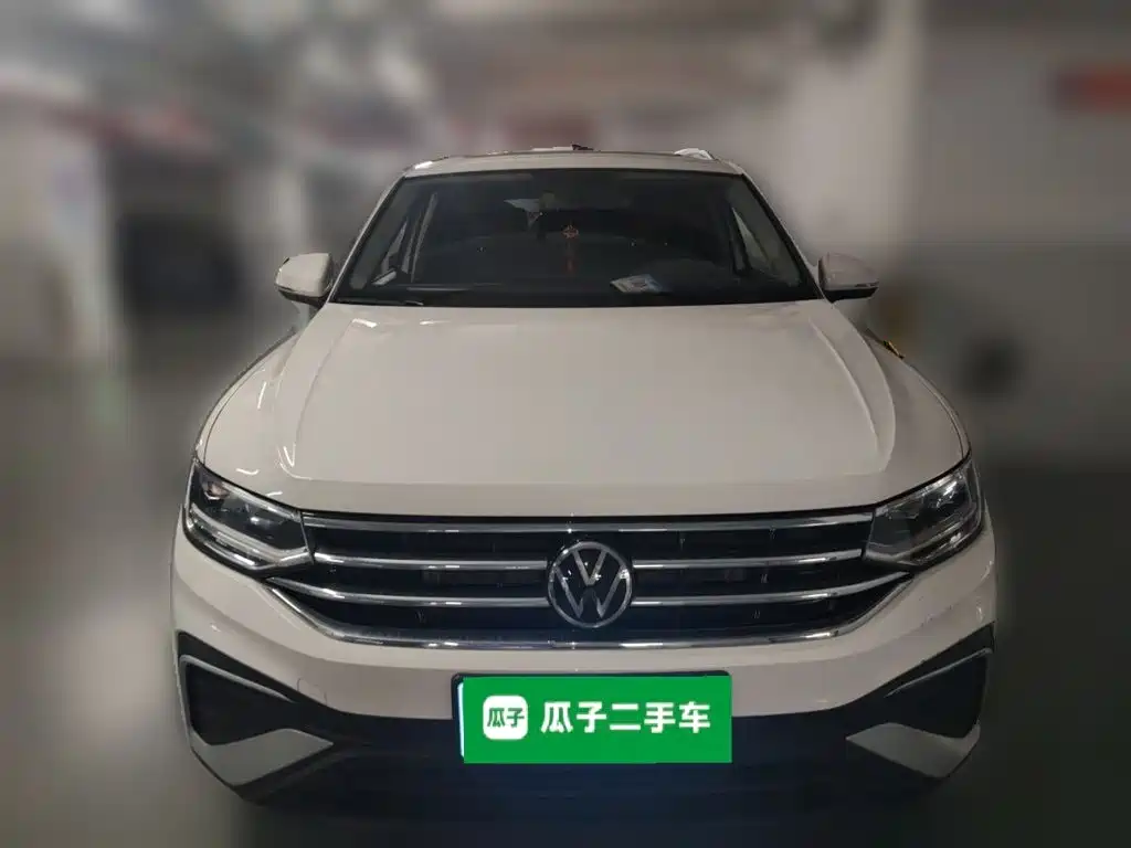 Volkswagen Tiguan L — миниатюра 24