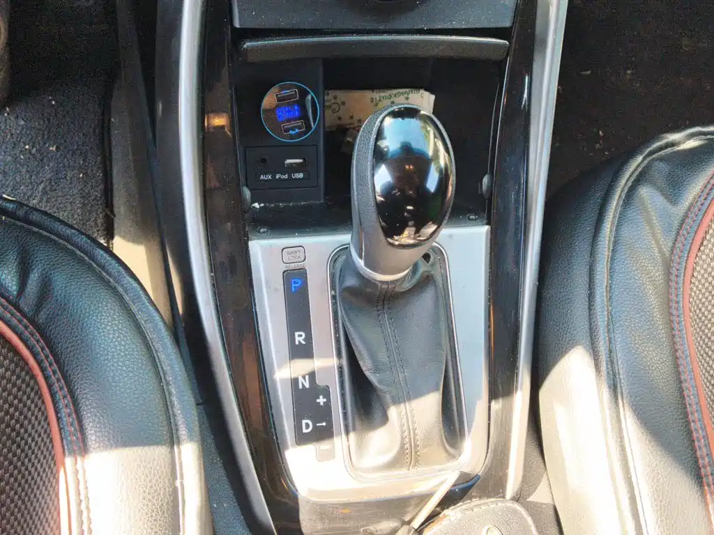 Hyundai Elantra Langdong — миниатюра 15