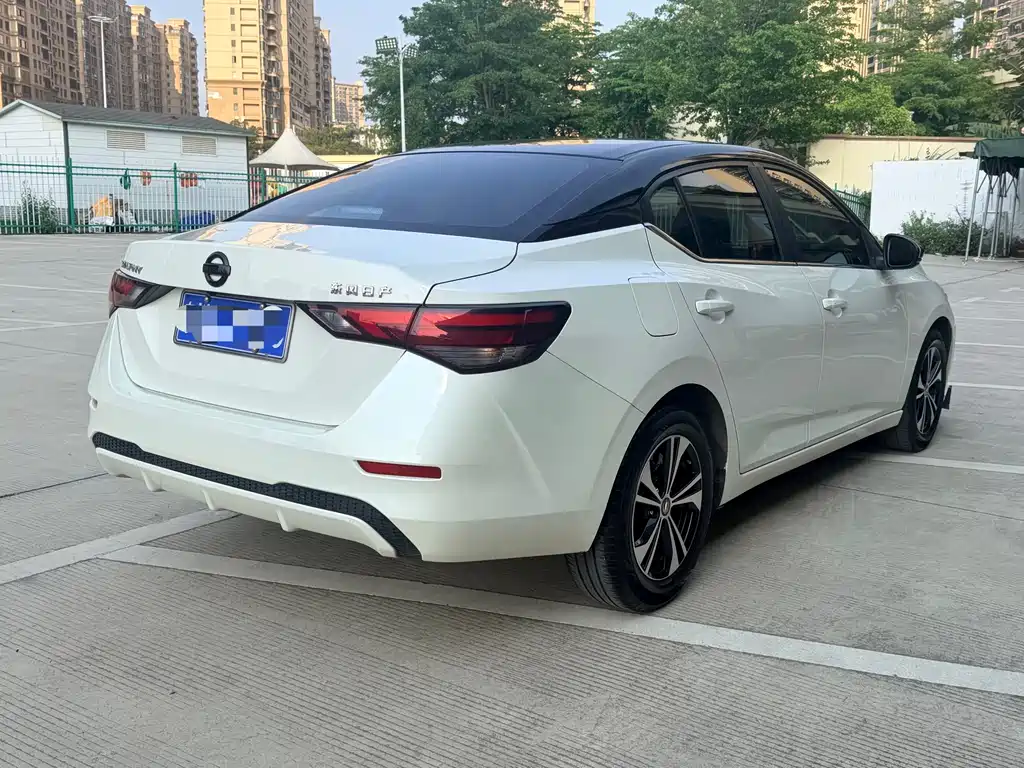 Nissan Sylphy 2022 1.6L XL CVT Enjoy