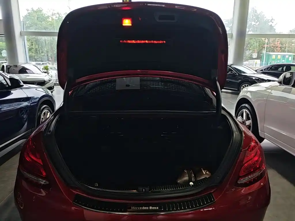 Mercedes-Benz C-Class — миниатюра 15