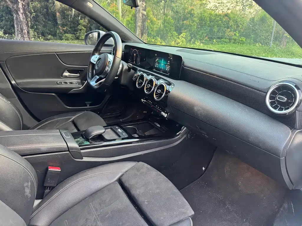 Mercedes-Benz A-Class — миниатюра 12