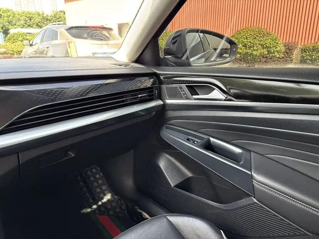 Volkswagen Passat — миниатюра 16
