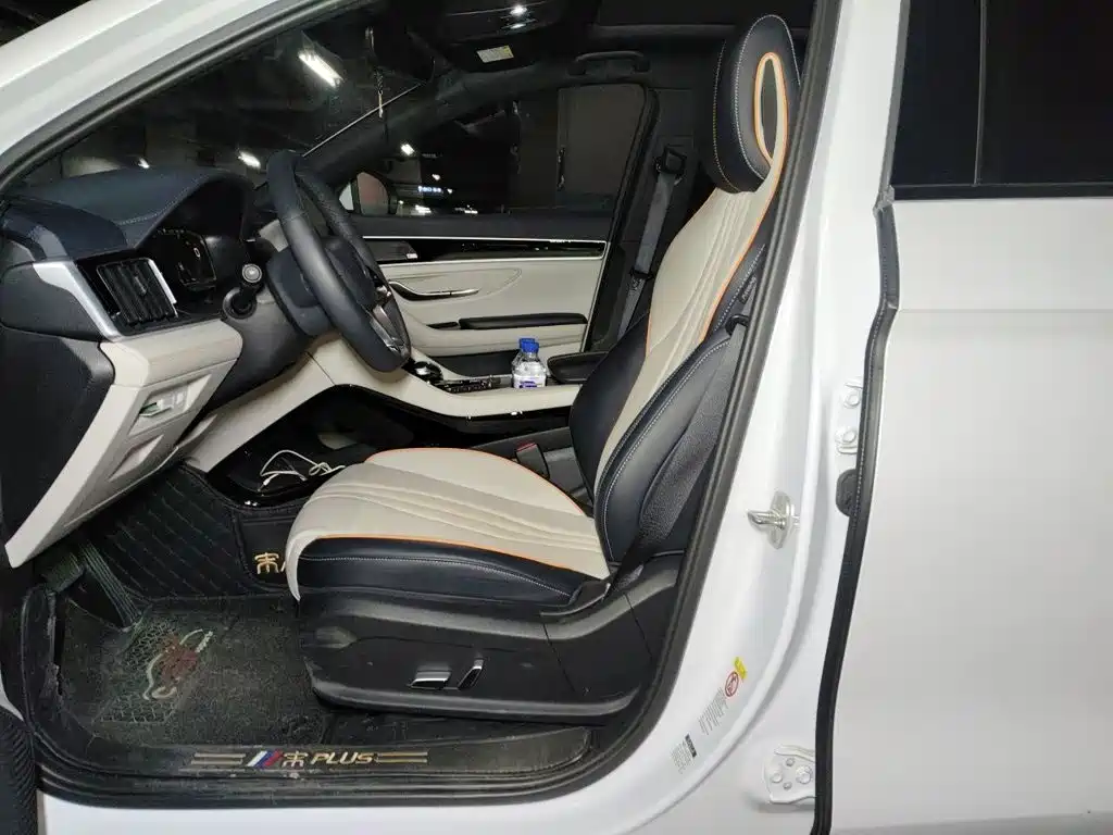 BYD PLUS New Energy — миниатюра 11