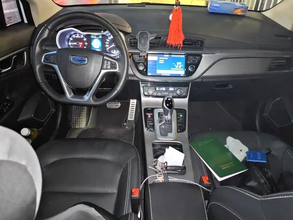 Geely Emgrand GS — миниатюра 5