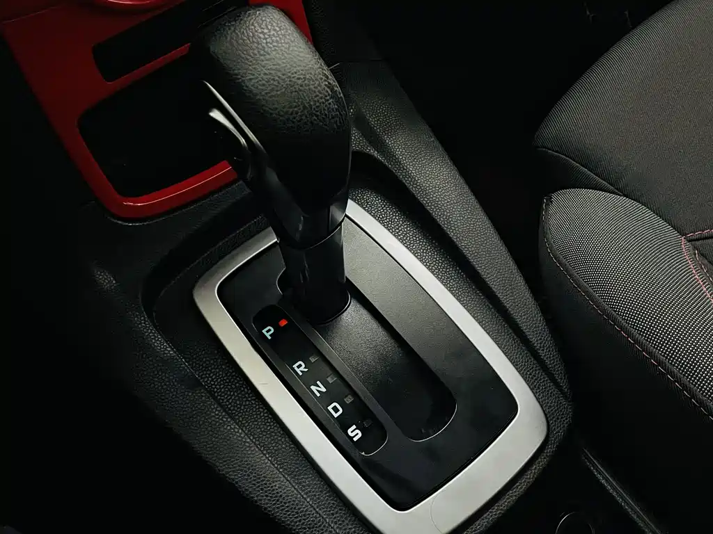 Ford Fiesta Hatchback 1.5L Auto Sport Type, фото 8