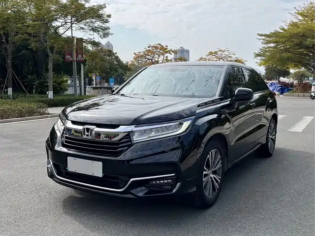 HONDA CROWN ROAD