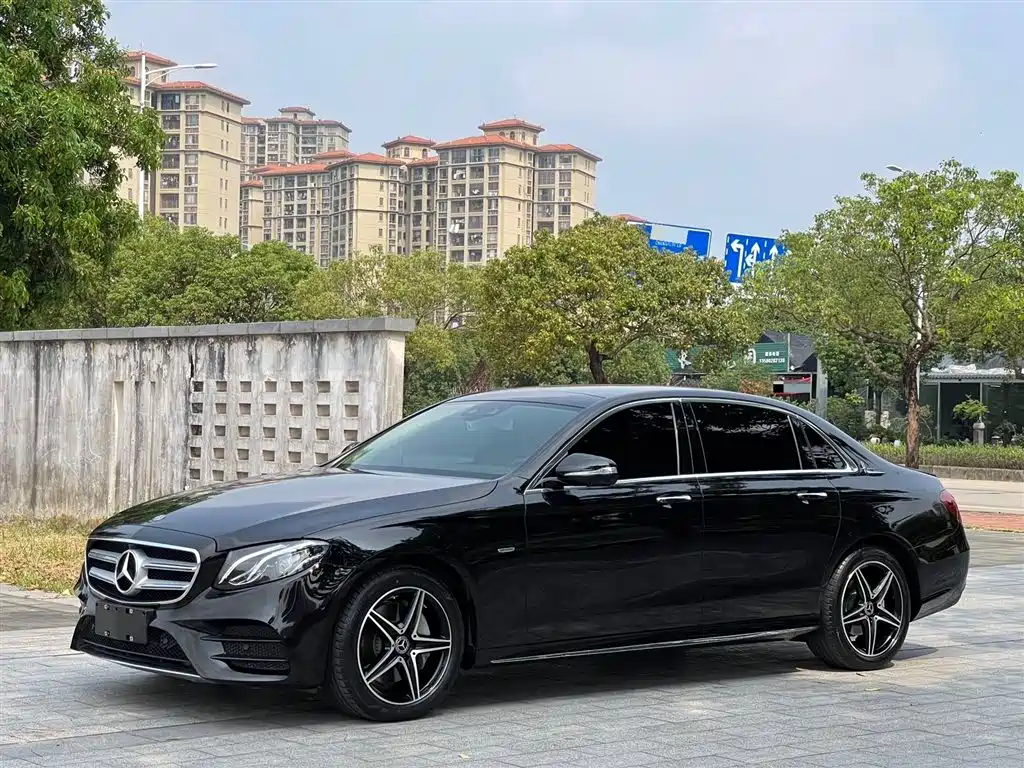 Mercedes-Benz E-Class E 2020 E 300 L Sport