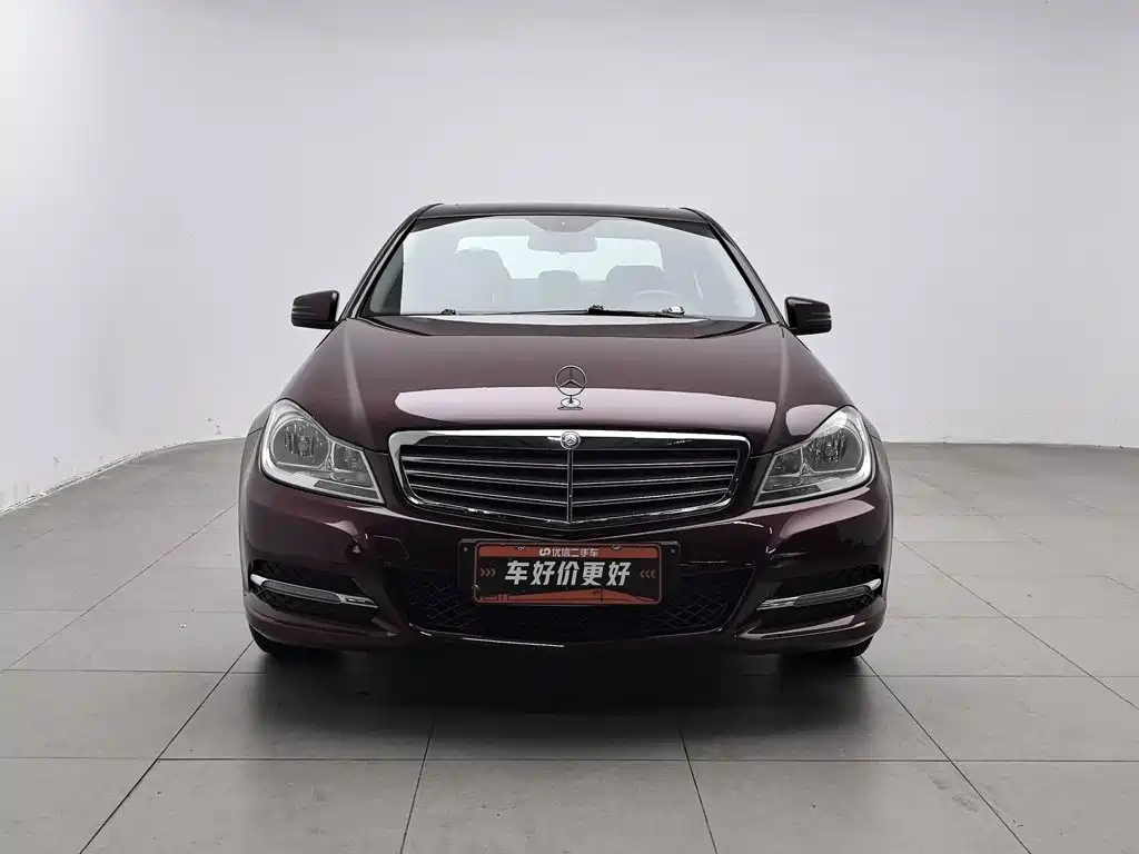 Mercedes-Benz C-Class — миниатюра 3