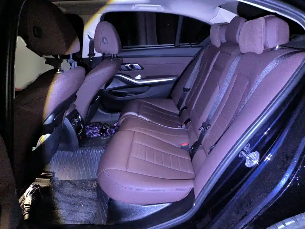 BMW 3 Series — миниатюра 13