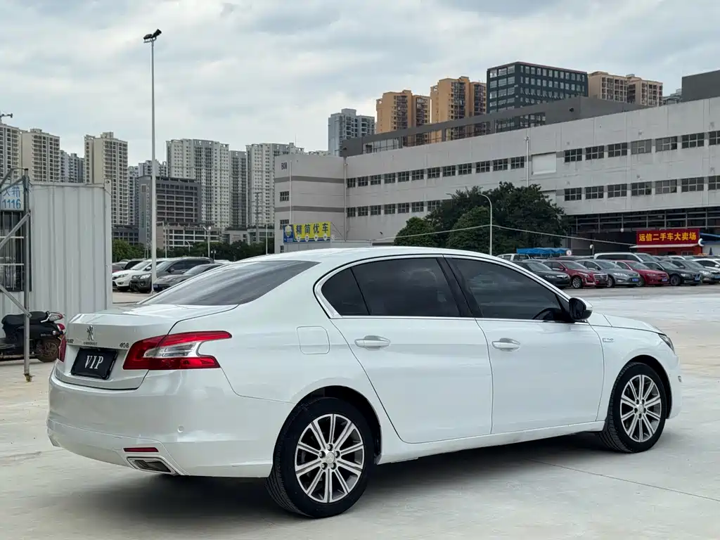 Peugeot 408 — миниатюра 6