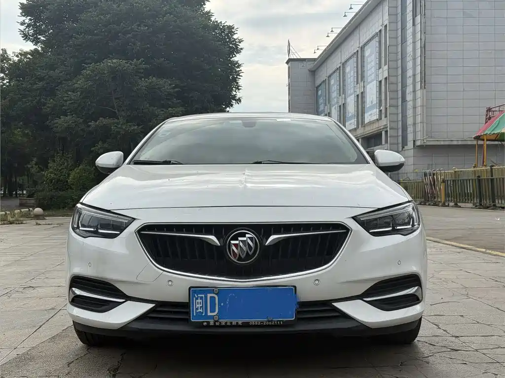 Buick Regal — миниатюра 2