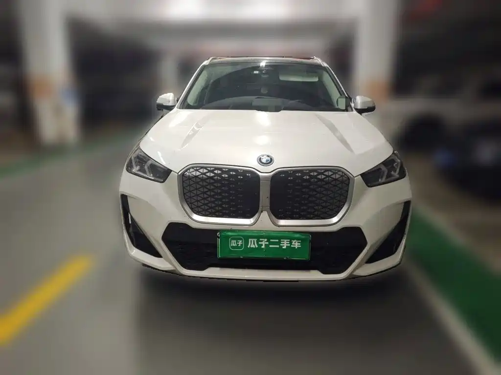 BMW iX1 — миниатюра 2