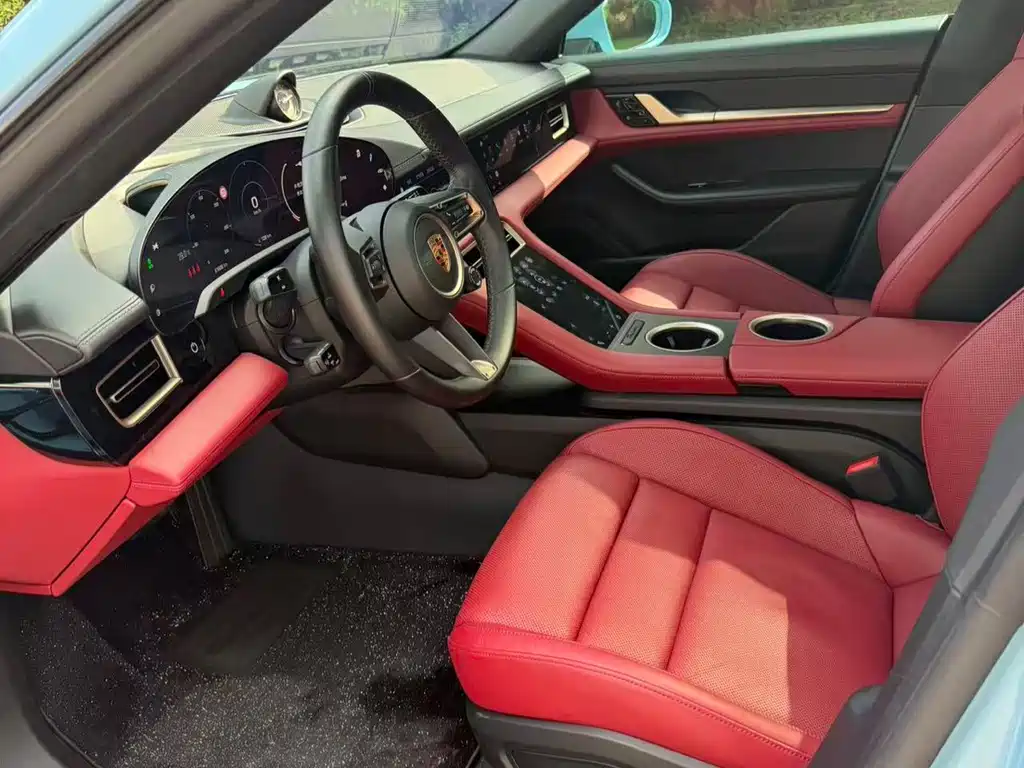 Porsche Taycan — миниатюра 7