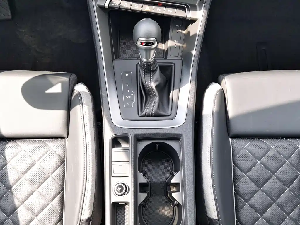 Audi Q3 — миниатюра 10