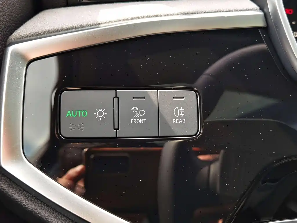 Audi Q3 — миниатюра 13