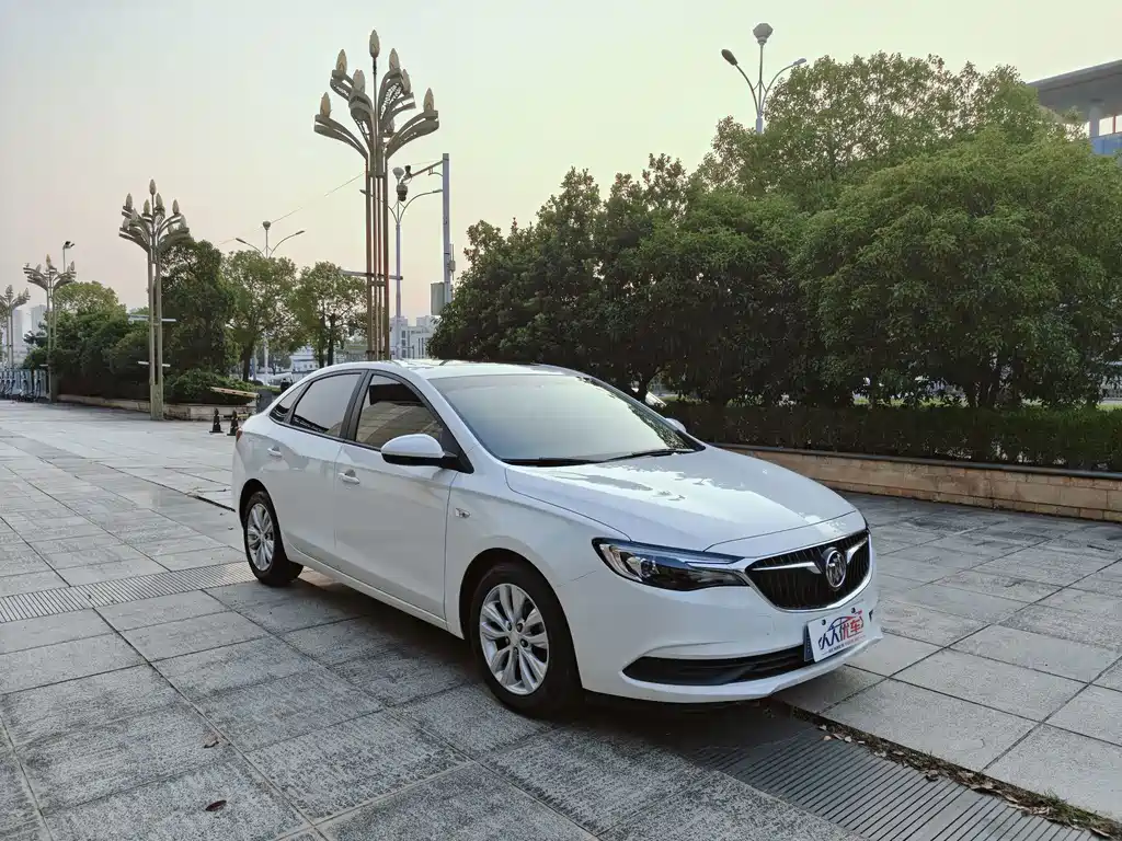 Buick Excelle — миниатюра 4