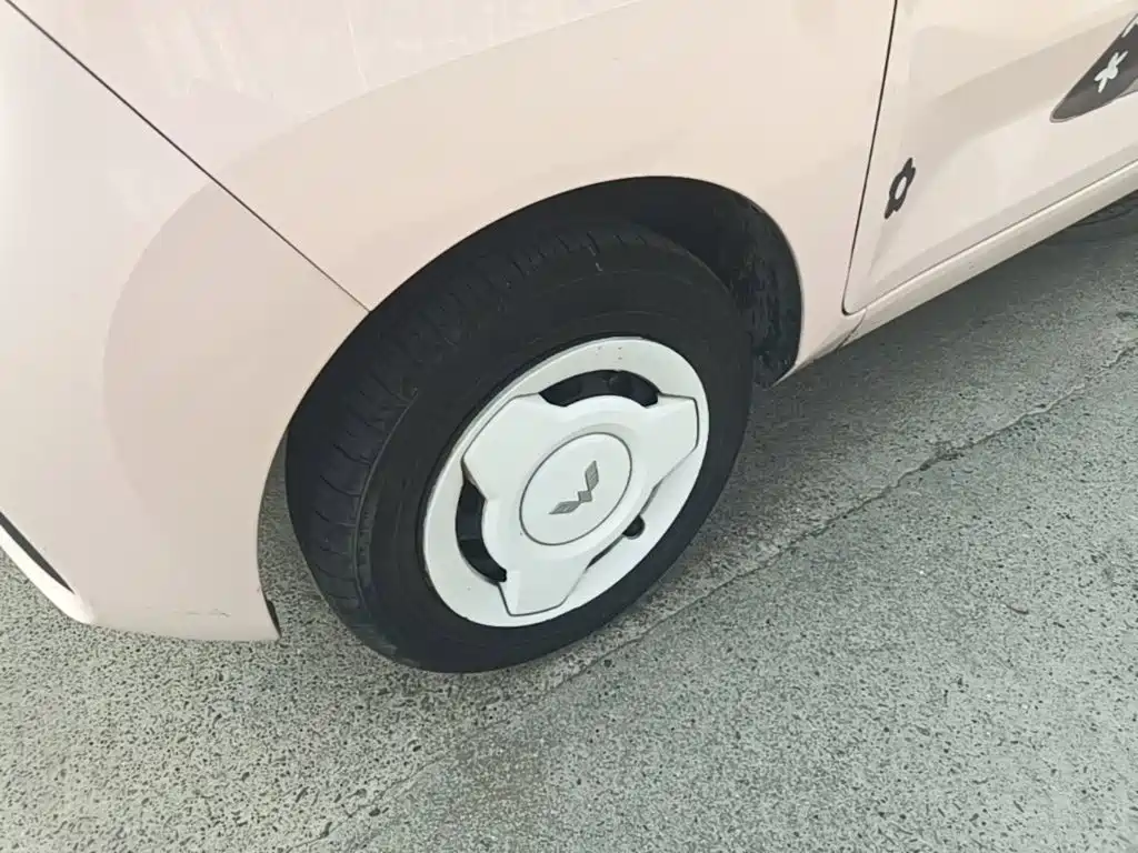 Wuling MINIEV — миниатюра 23