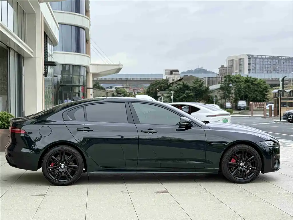 Jaguar XEL 2024 2.0T 250PS R-DYNAMIC S Sport
