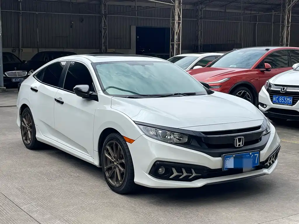 Honda Civic 2019 220TURBO CVT V