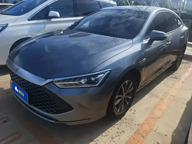 2023 BYD Qin