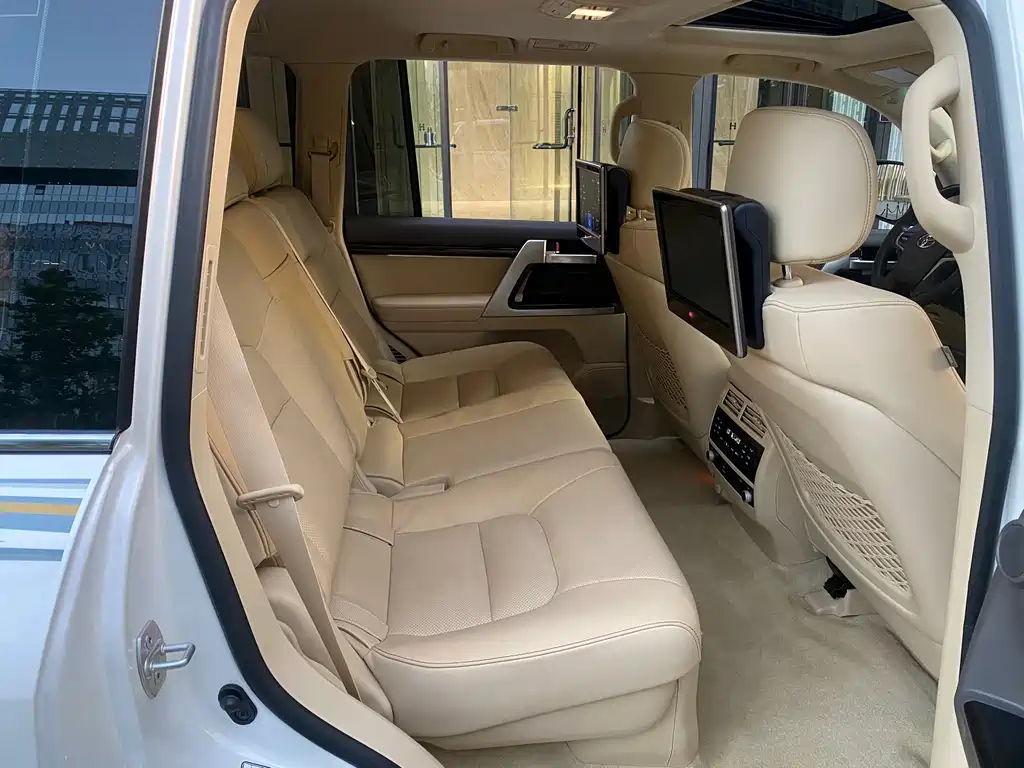 Toyota Land Cruiser — миниатюра 23