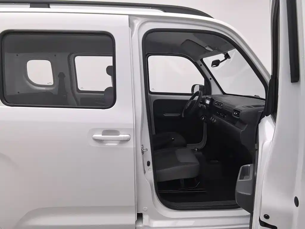 Wuling Zhiguang EV — миниатюра 23