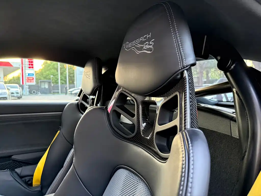 Porsche 718 2022 Cayman GT4 RS 4.0L