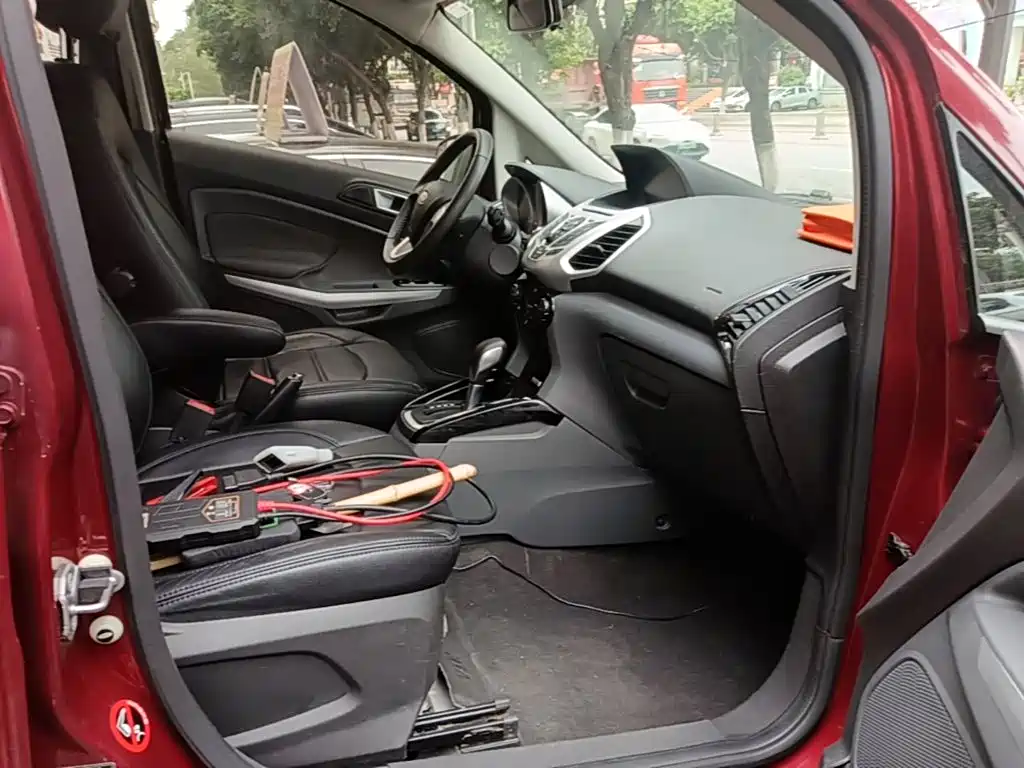 Ford Ecosport — миниатюра 25