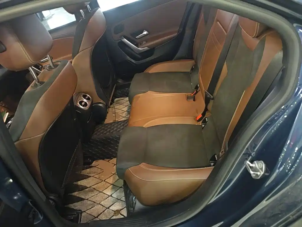 Mercedes-Benz A-Class — миниатюра 17