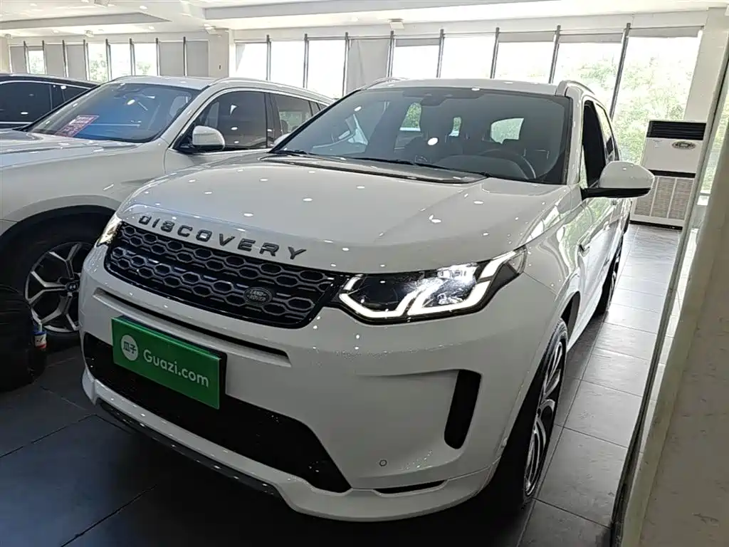 Land Rover Discovery Sport 2021