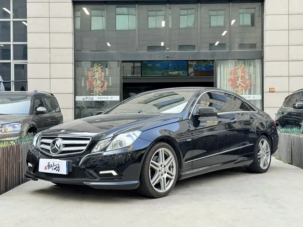 Mercedes-Benz E-Class (Import) 2011