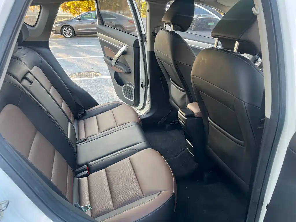 GEELY AUTOMOBILE BINYUE