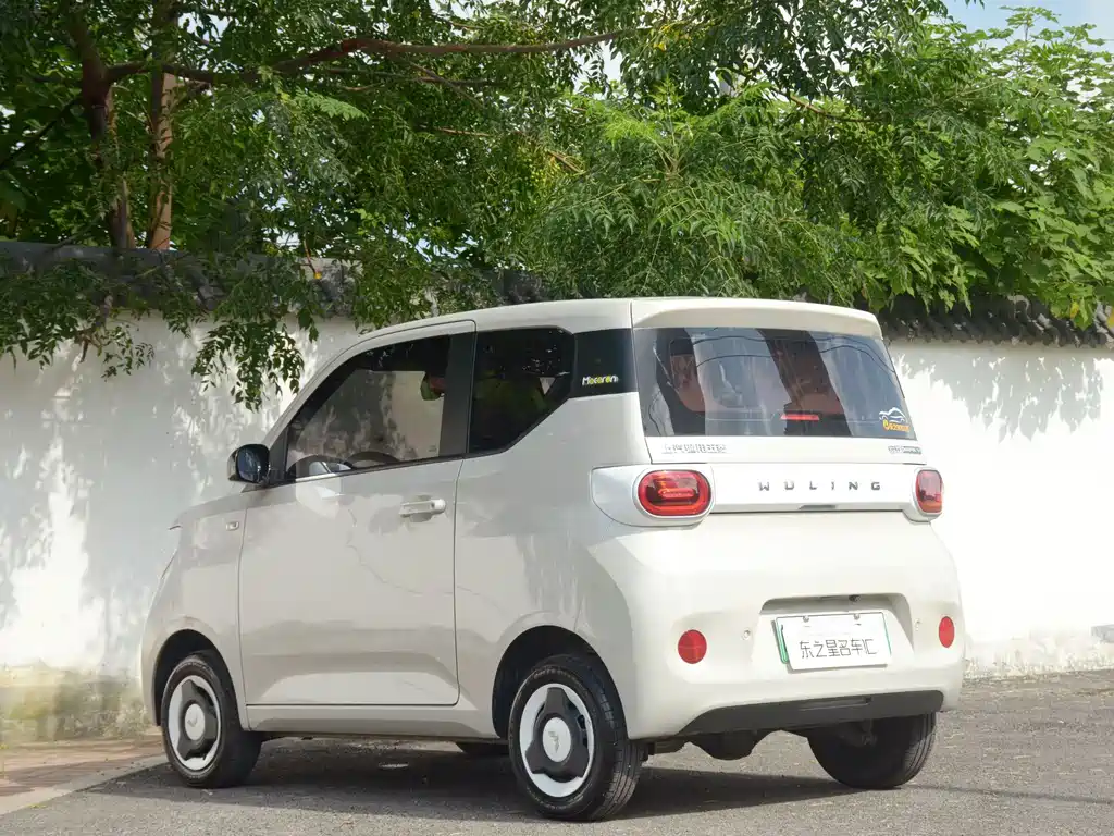 Wuling MINIEV — миниатюра 13