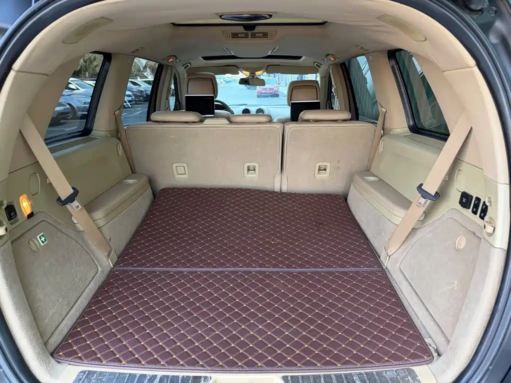 Mercedes-Benz GL-Class — миниатюра 13