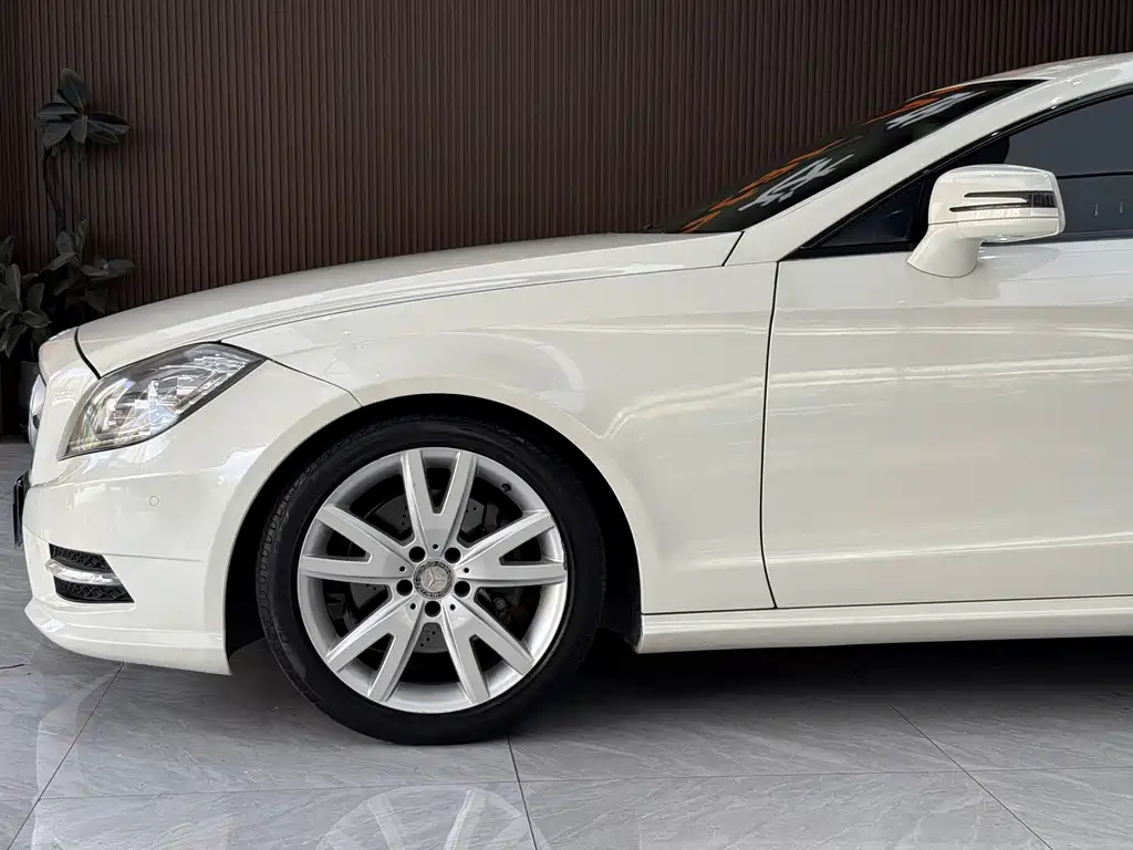 Mercedes-Benz CLS 2012 CLS 300 CGI