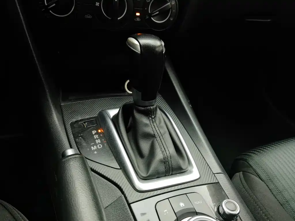 Mazda 3 Axela — миниатюра 13