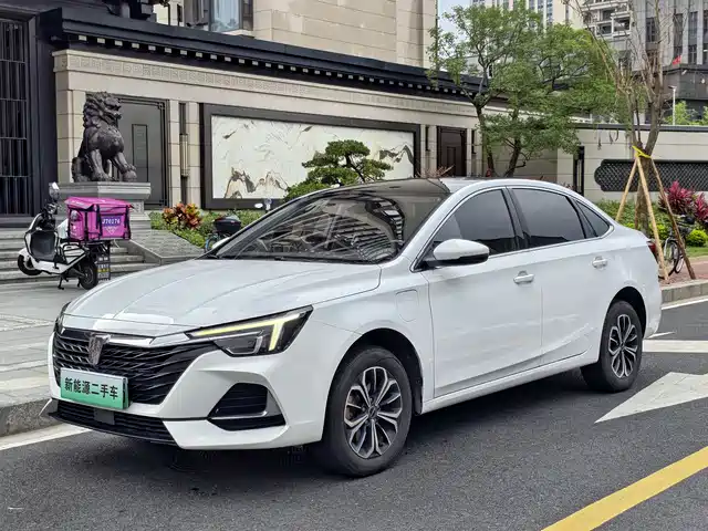 2023 Roewe i6 Max