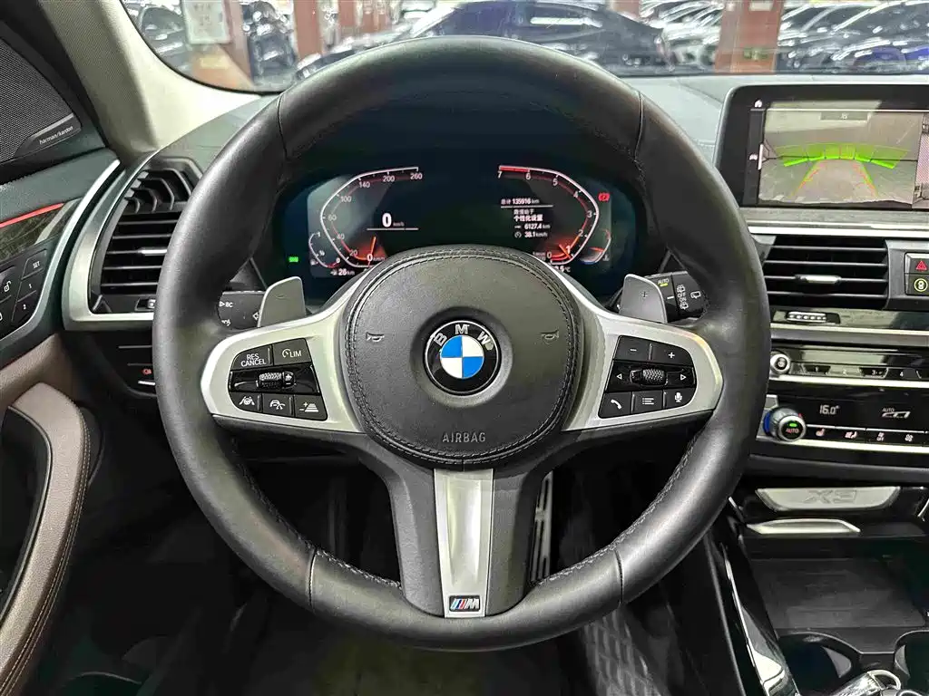BMW X3 — миниатюра 7